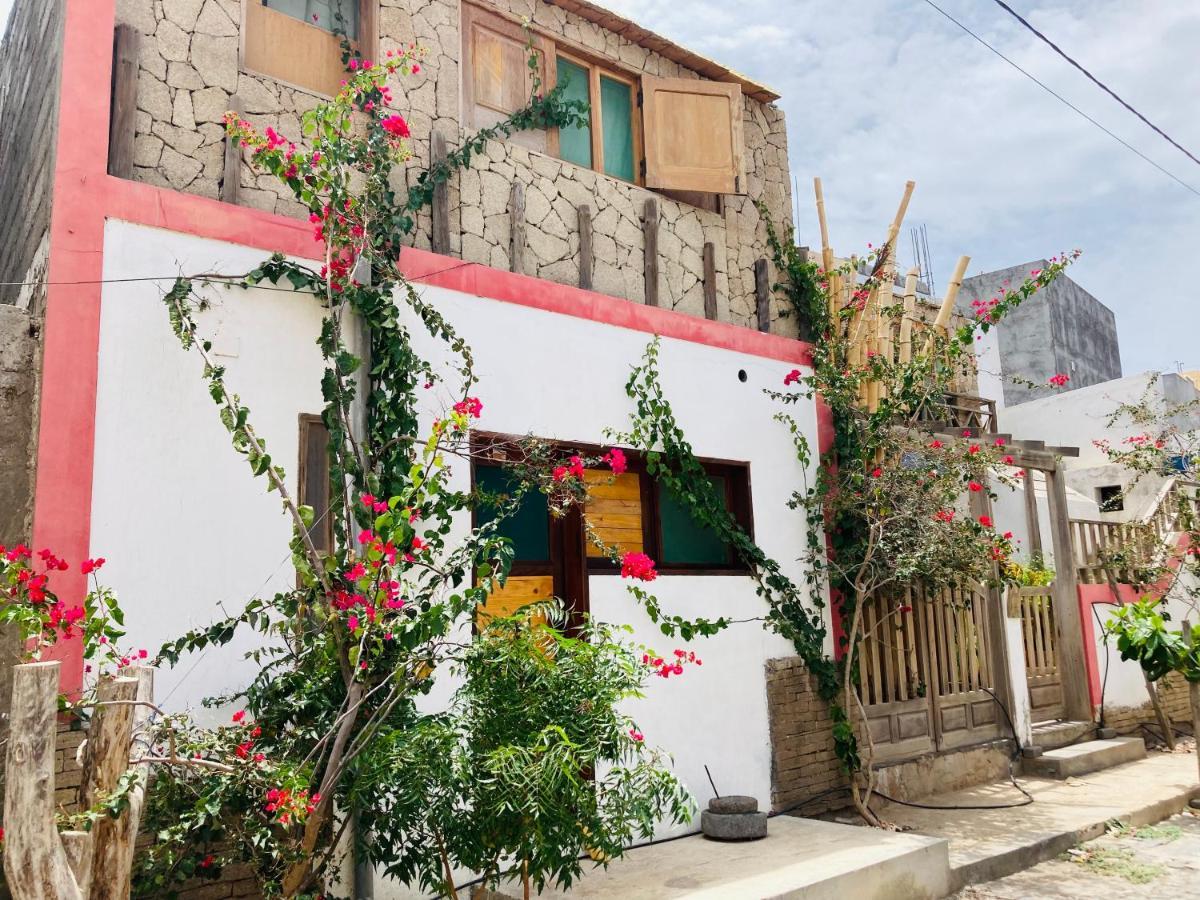 Pedra De Rala Hotel Porto Novo  Exterior photo